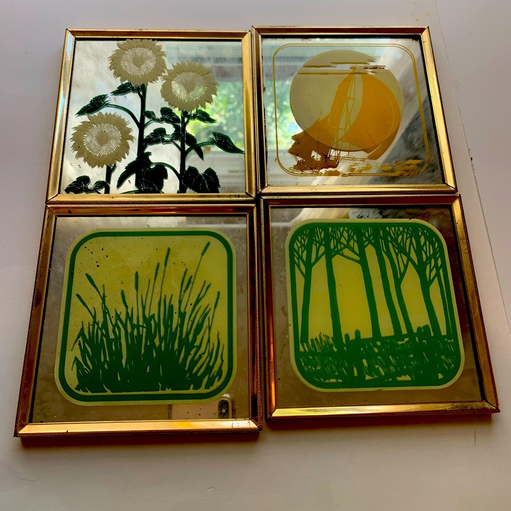 Vintage glass mirror wall hangings (1642)